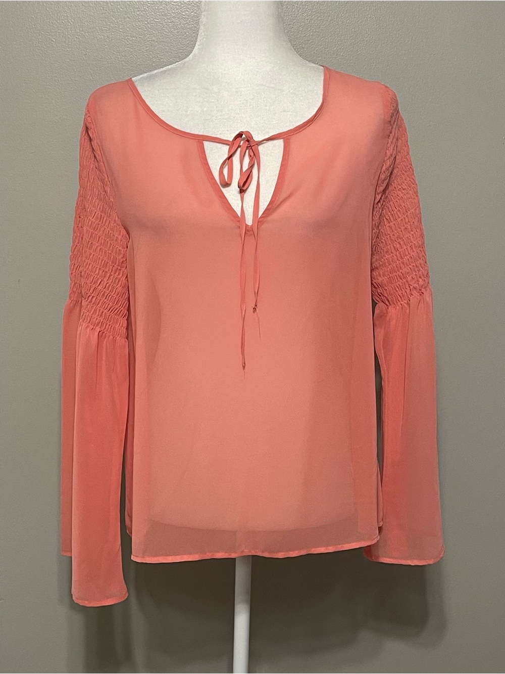 Express Blouse Womens Medium Sheer Balloon Sleeve Tie Key Hole Front Smocking